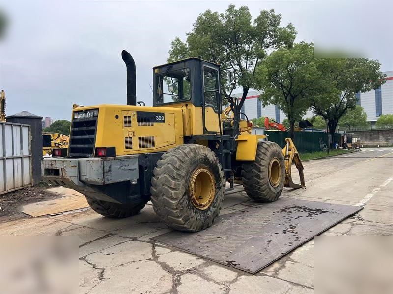 KOMATSU WA320-3 - Cargadora de ruedas: foto 3 KOMATSU WA320-3 - Cargadora de ruedas: foto 3