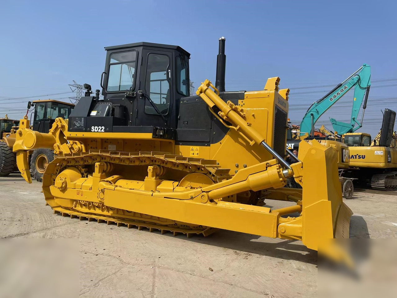 SHANTUI SD22 - Bulldozer: foto 1 SHANTUI SD22 - Bulldozer: foto 1