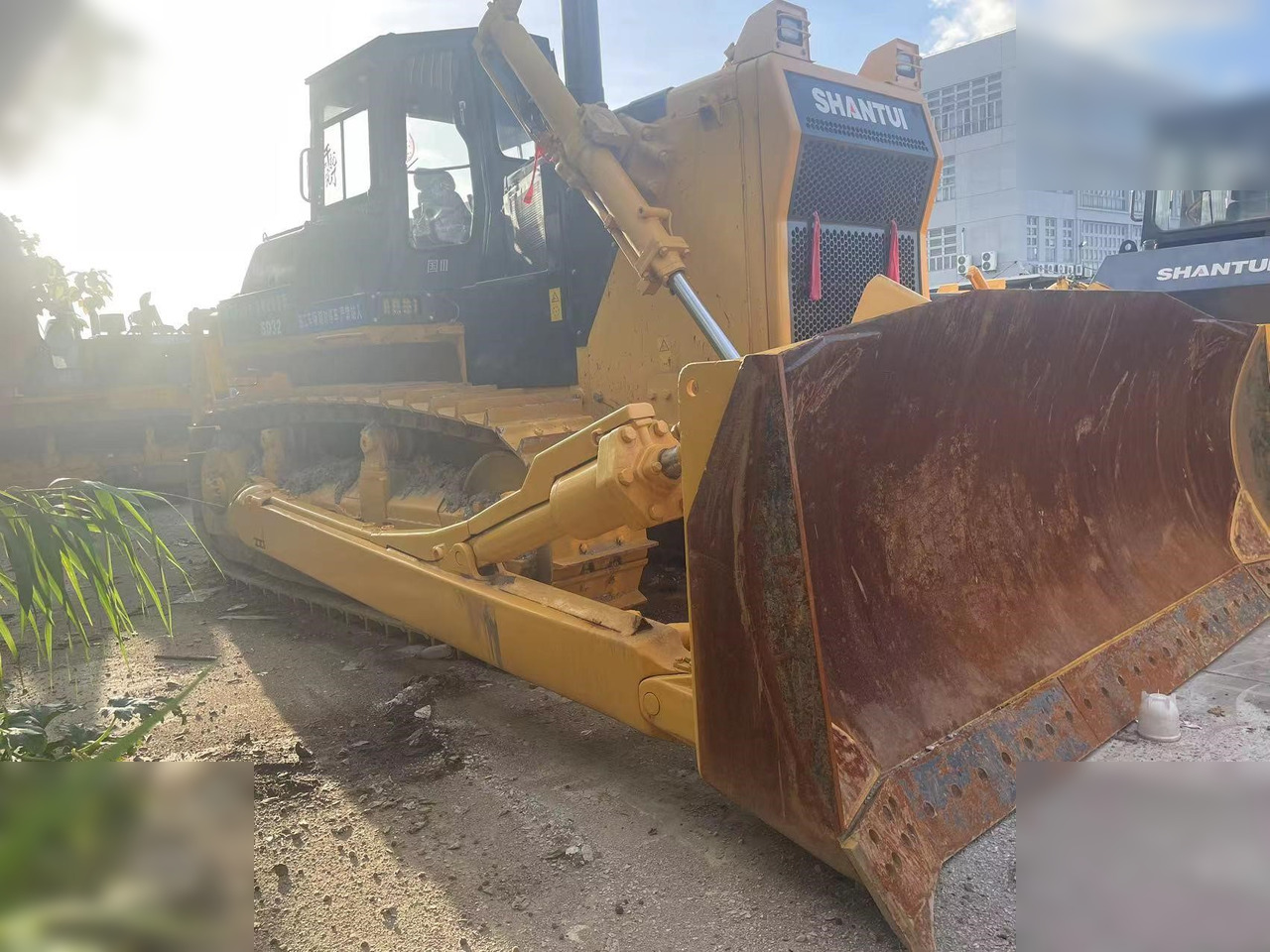 SHANTUI SD32 - Bulldozer: foto 4 SHANTUI SD32 - Bulldozer: foto 4