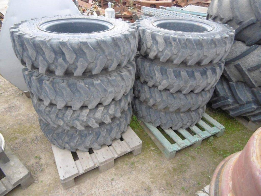 Däck + Fälg Passande Take-Job TB295 - Rueda completa para Maquinaria de construcción: foto 2 Däck + Fälg Passande Take-Job TB295 - Rueda completa para Maquinaria de construcción: foto 2