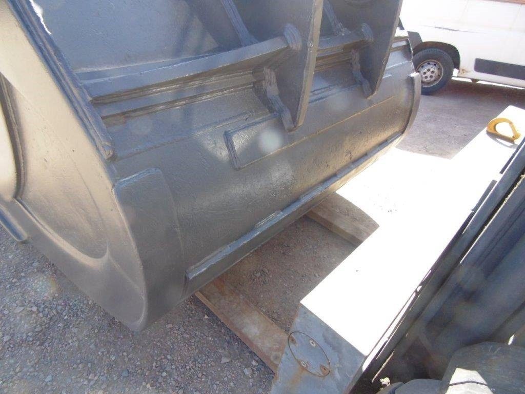 Skopa grävmaskin modell större B 2350 H 1800 D 20 - Cazo para Maquinaria de construcción: foto 4 Skopa grävmaskin modell större B 2350 H 1800 D 20 - Cazo para Maquinaria de construcción: foto 4