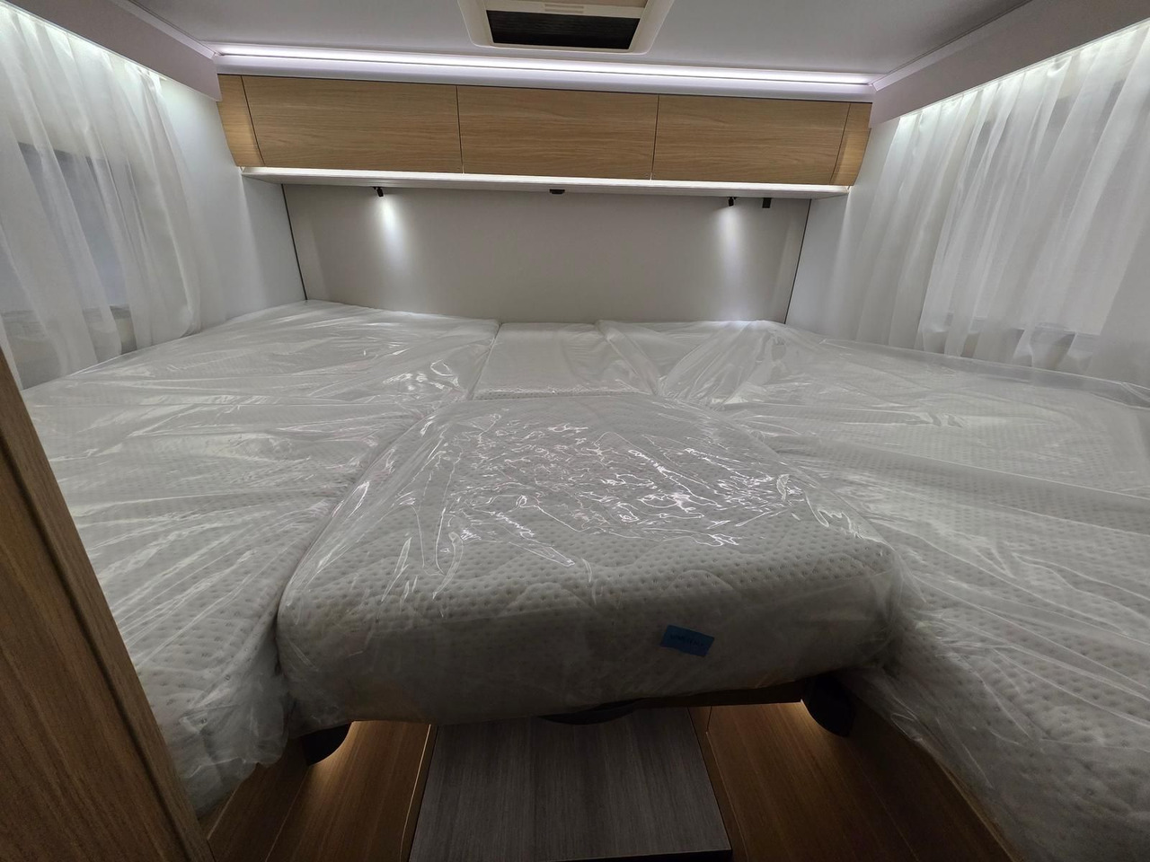Autocaravana perfilada Adria Coral ALL-IN 650 DL*LUFTFEDERUNG HA*SOLAR*SOFORT: foto 13
