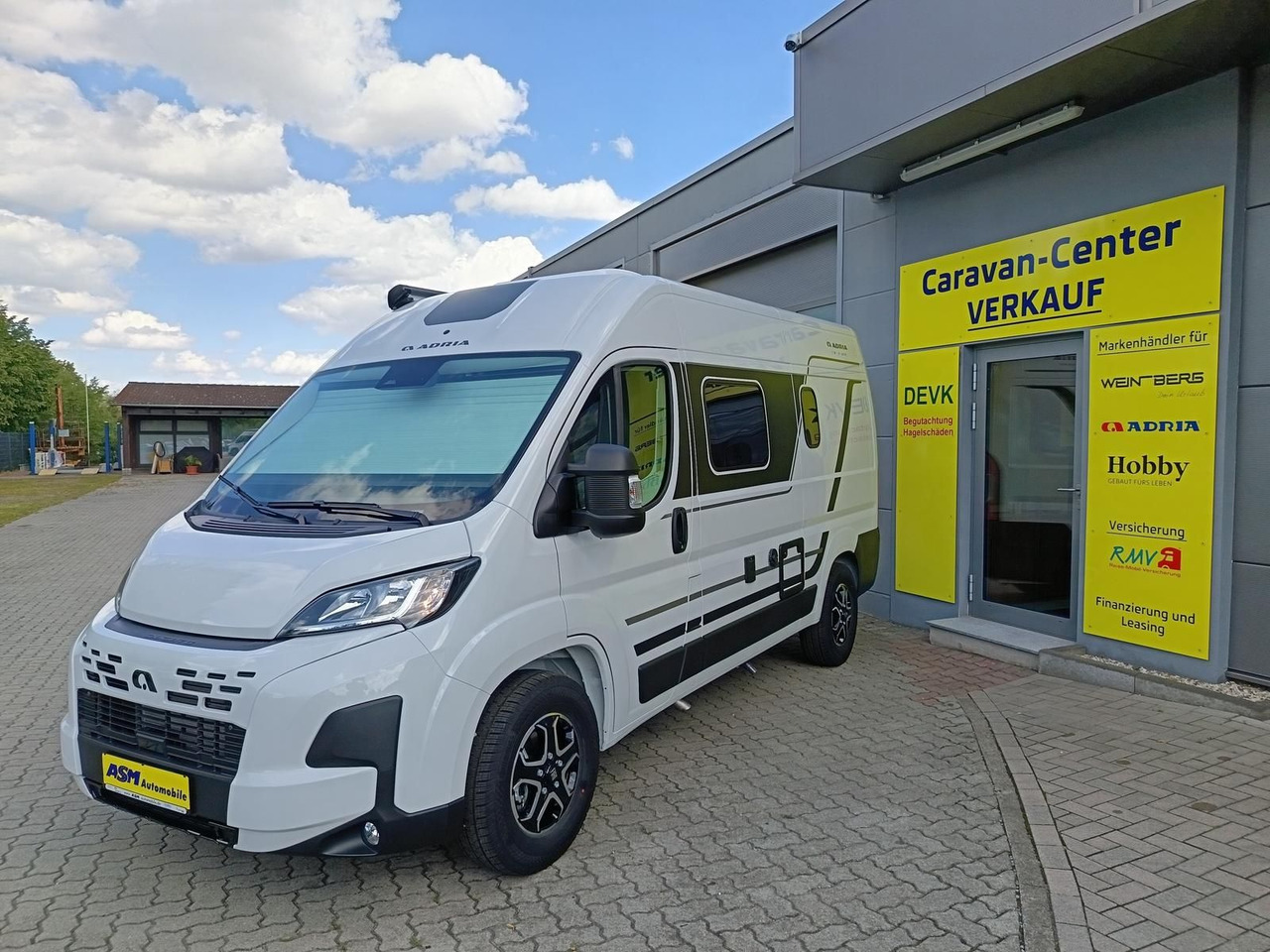 Adria Twin ALL-IN 540 SP*AUTOMATIK*SAFETY*STYLE*SOFORT - Cámper: foto 3 Adria Twin ALL-IN 540 SP*AUTOMATIK*SAFETY*STYLE*SOFORT - Cámper: foto 3