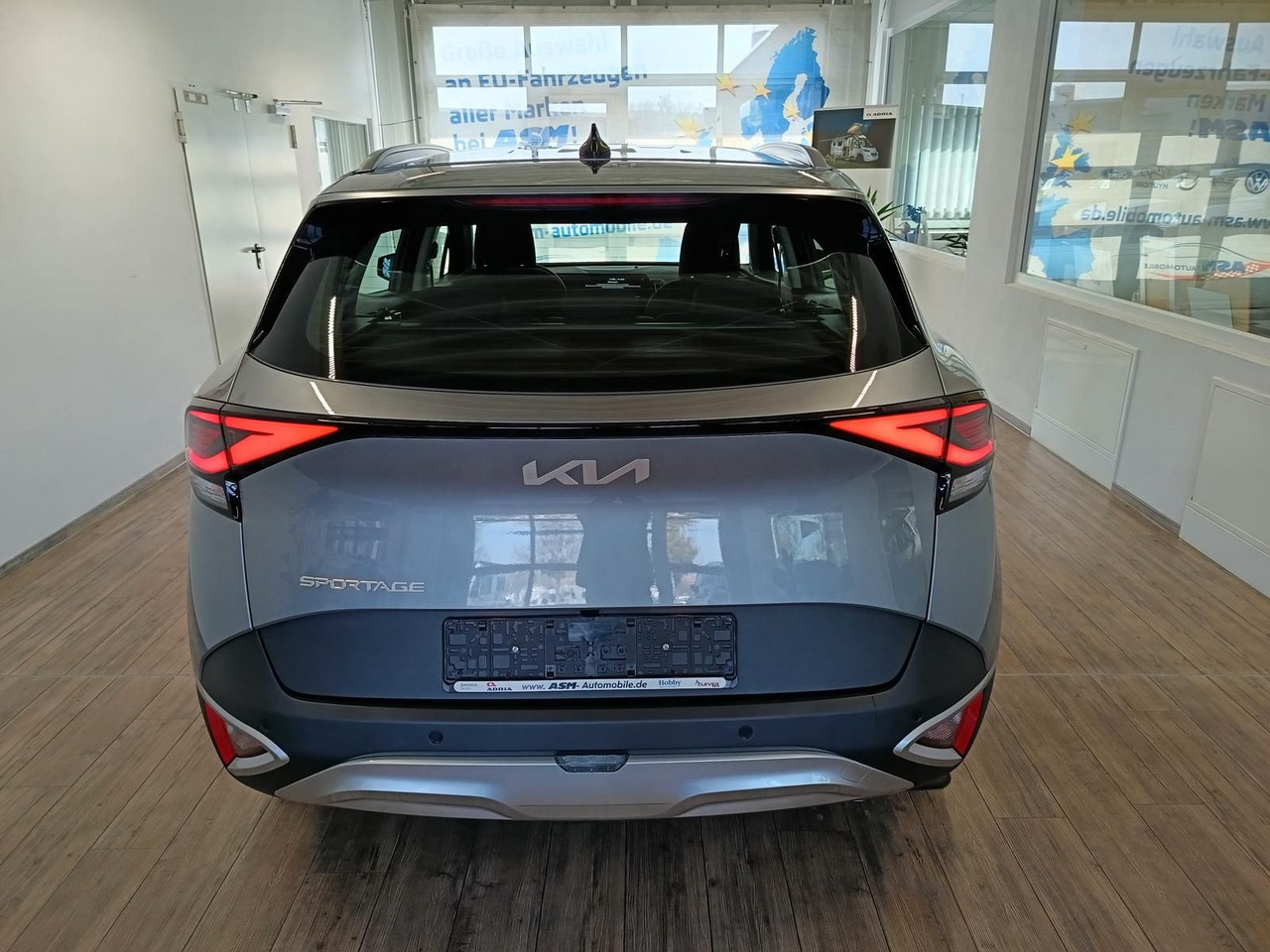 Kia Sportage 1.6 T-GDI DCT Vision*NAVI*LED*R-KAM*DAB - SUV/ Todoterreno: foto 5 Kia Sportage 1.6 T-GDI DCT Vision*NAVI*LED*R-KAM*DAB - SUV/ Todoterreno: foto 5