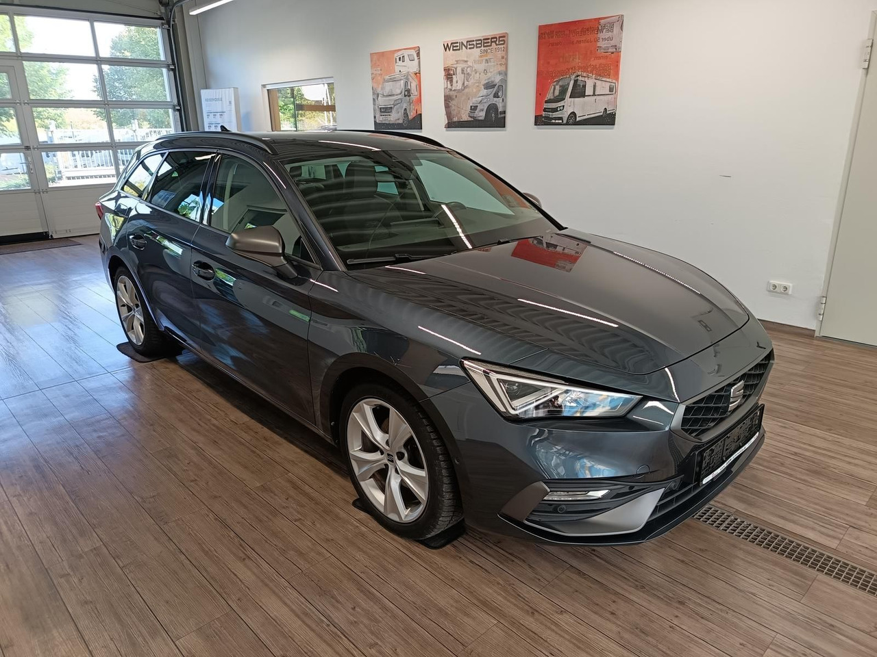 Seat Leon Sportstourer 1,5TSI FR*NAVI*LED*SOUND*R-KAM - Coche familiar: foto 3 Seat Leon Sportstourer 1,5TSI FR*NAVI*LED*SOUND*R-KAM - Coche familiar: foto 3