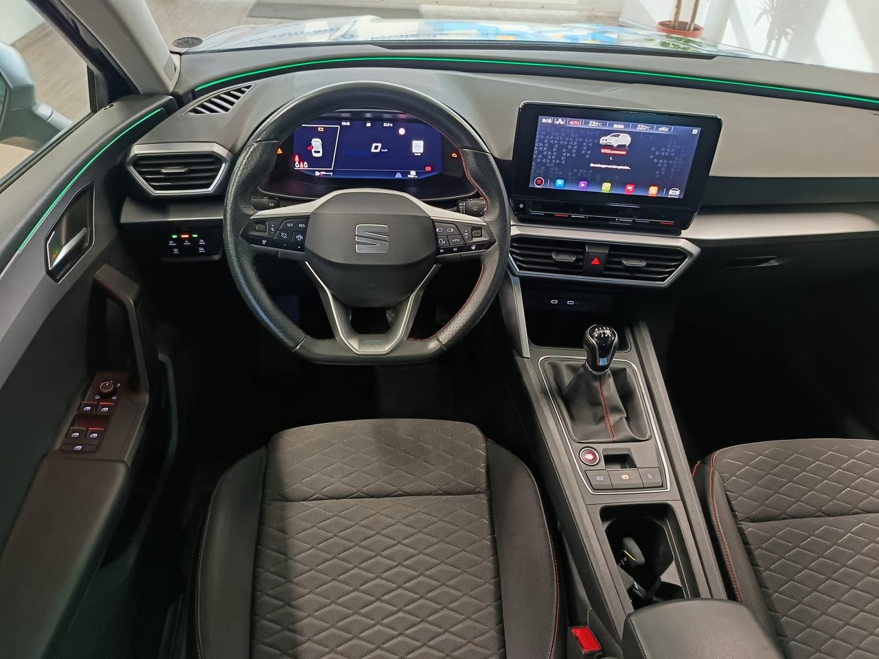 Coche familiar Seat Leon Sportstourer 1,5TSI FR*NAVI*LED*SOUND*R-KAM: foto 7