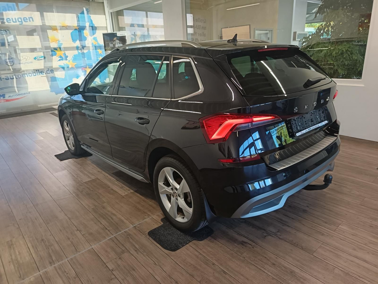 Skoda Kamiq Style 1,0 TSI DSG*AHK*LED*PDC*DAB*TEMP*SHZ - SUV/ Todoterreno: foto 4 Skoda Kamiq Style 1,0 TSI DSG*AHK*LED*PDC*DAB*TEMP*SHZ - SUV/ Todoterreno: foto 4