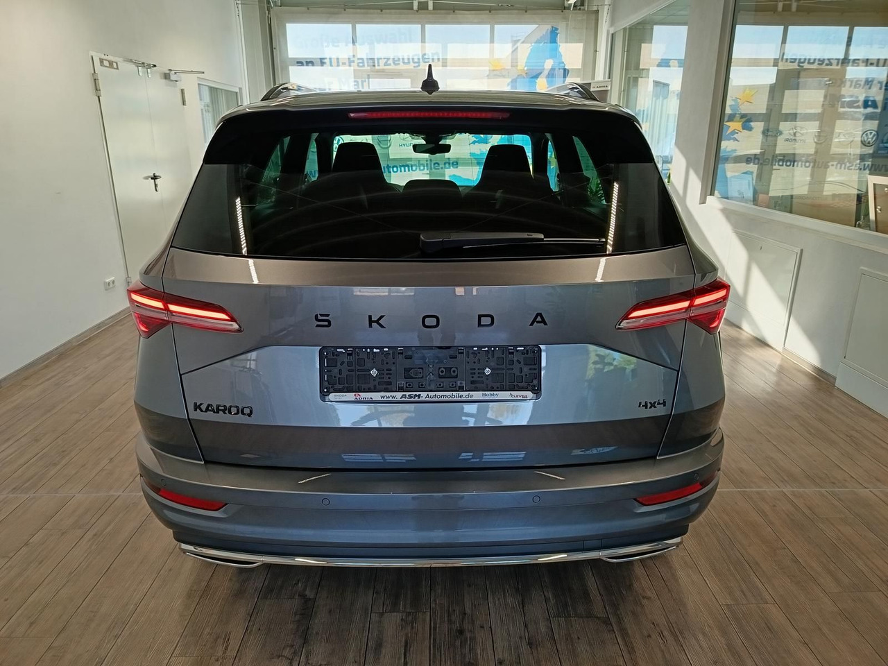 Skoda Karoq Sportline 2,0 TDI DSG 4x4*AHK*PSD*STD.HZG* - SUV/ Todoterreno: foto 5 Skoda Karoq Sportline 2,0 TDI DSG 4x4*AHK*PSD*STD.HZG* - SUV/ Todoterreno: foto 5