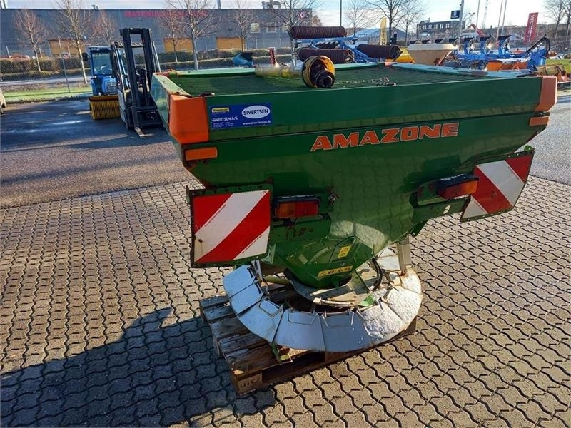 Amazone E+S 750 - Esparcidor de sal para Vehículo municipal: foto 5 Amazone E+S 750 - Esparcidor de sal para Vehículo municipal: foto 5