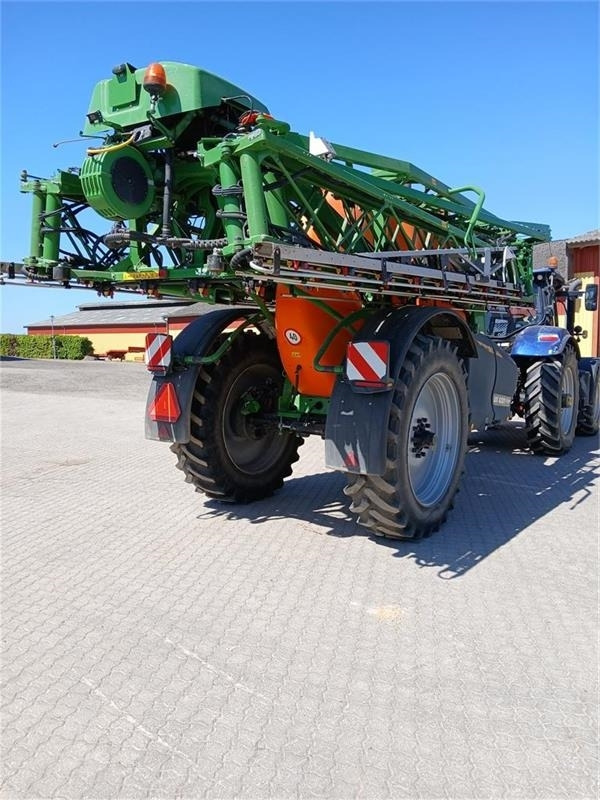 Amazone Ux 6201 super 42 m - Pulverizador arrastrado: foto 4 Amazone Ux 6201 super 42 m - Pulverizador arrastrado: foto 4