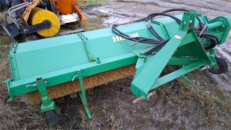 Holsø 2.5 Mtr. Fejemaskine - Barredora cucharón para Maquinaria agrícola: foto 3 Holsø 2.5 Mtr. Fejemaskine - Barredora cucharón para Maquinaria agrícola: foto 3