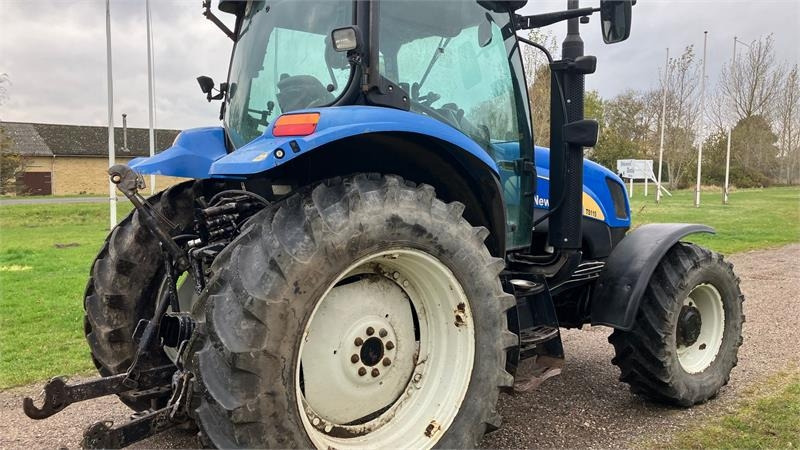 New Holland TS 115 A  - Tractor: foto 4 New Holland TS 115 A  - Tractor: foto 4
