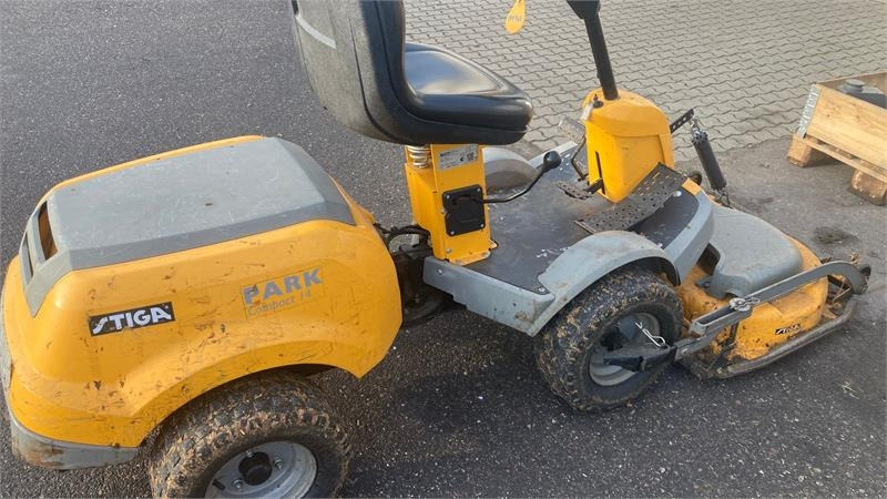 Stiga PARK COMPACT 14 HST 95 Combi - Cortacésped: foto 2 Stiga PARK COMPACT 14 HST 95 Combi - Cortacésped: foto 2