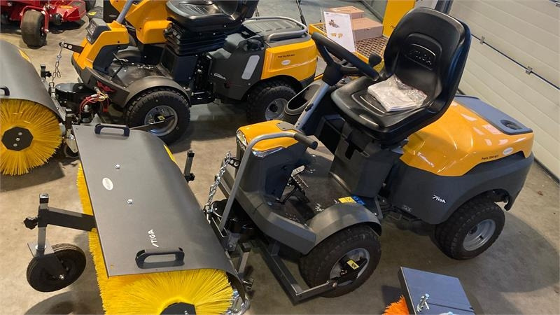 Stiga Park 700 WX 100 cm fejemaskine - Maquinaria de jardinería: foto 2 Stiga Park 700 WX 100 cm fejemaskine - Maquinaria de jardinería: foto 2