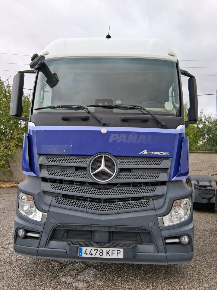 MERCEDES-BENZ 1845 LS - Cabeza tractora: foto 1 MERCEDES-BENZ 1845 LS - Cabeza tractora: foto 1