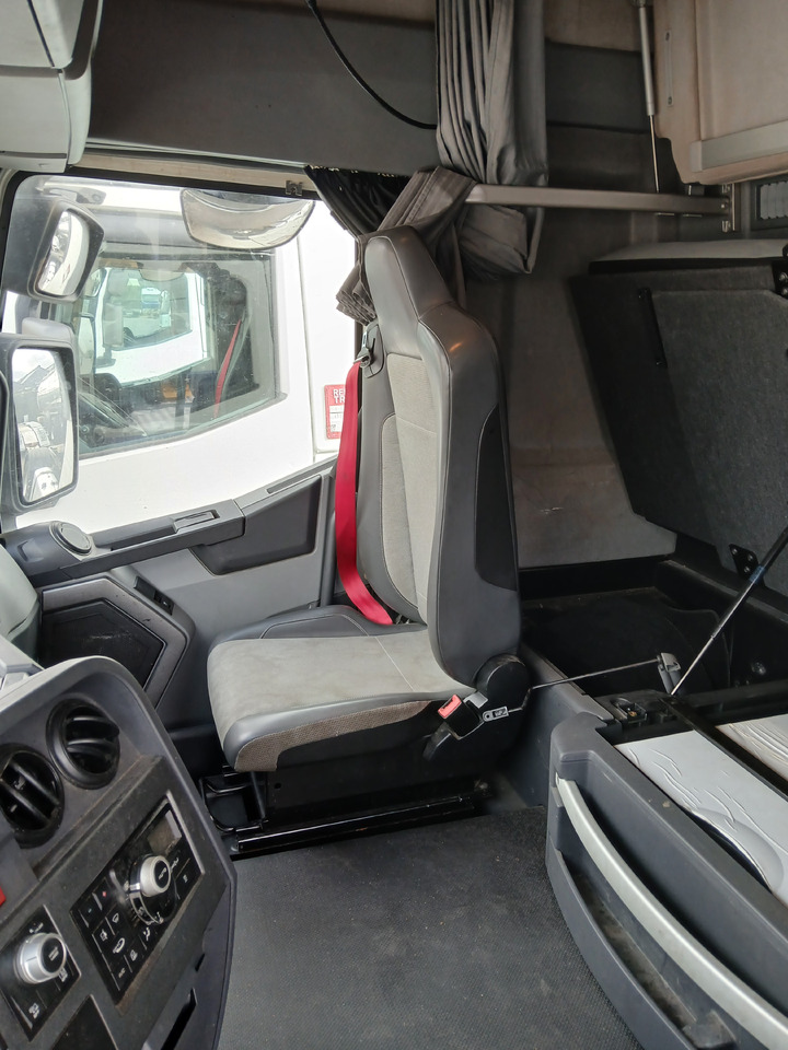 RENAULT T 520 - Chasis camión: foto 4 RENAULT T 520 - Chasis camión: foto 4
