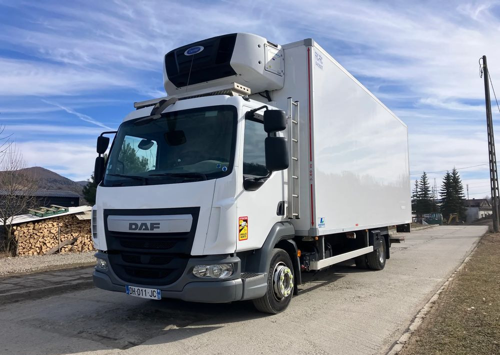 DAF Daf LF 12.210 chłodnia multi temperatura 16 palet - Frigorífico camión: foto 1 DAF Daf LF 12.210 chłodnia multi temperatura 16 palet - Frigorífico camión: foto 1