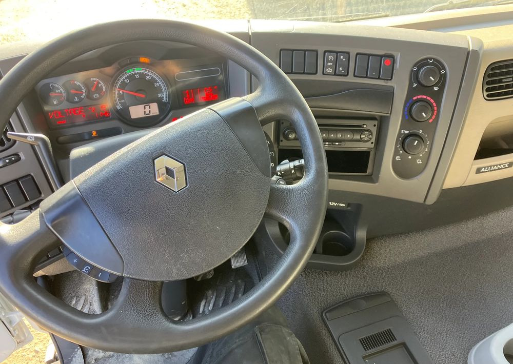 Renault RENAULT Premium 280 ramo do zabudowy - Chasis camión: foto 5 Renault RENAULT Premium 280 ramo do zabudowy - Chasis camión: foto 5