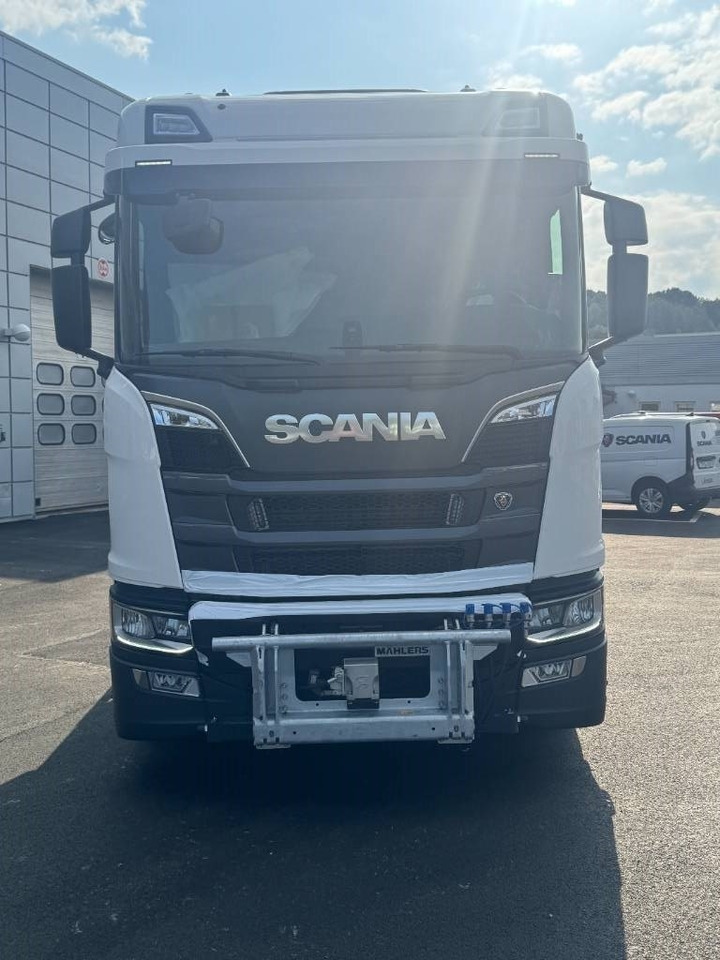 Scania R 580 8x4*4 Joab med frontplog & sidoplogsfäste  - Multibasculante camión: foto 2 Scania R 580 8x4*4 Joab med frontplog & sidoplogsfäste  - Multibasculante camión: foto 2