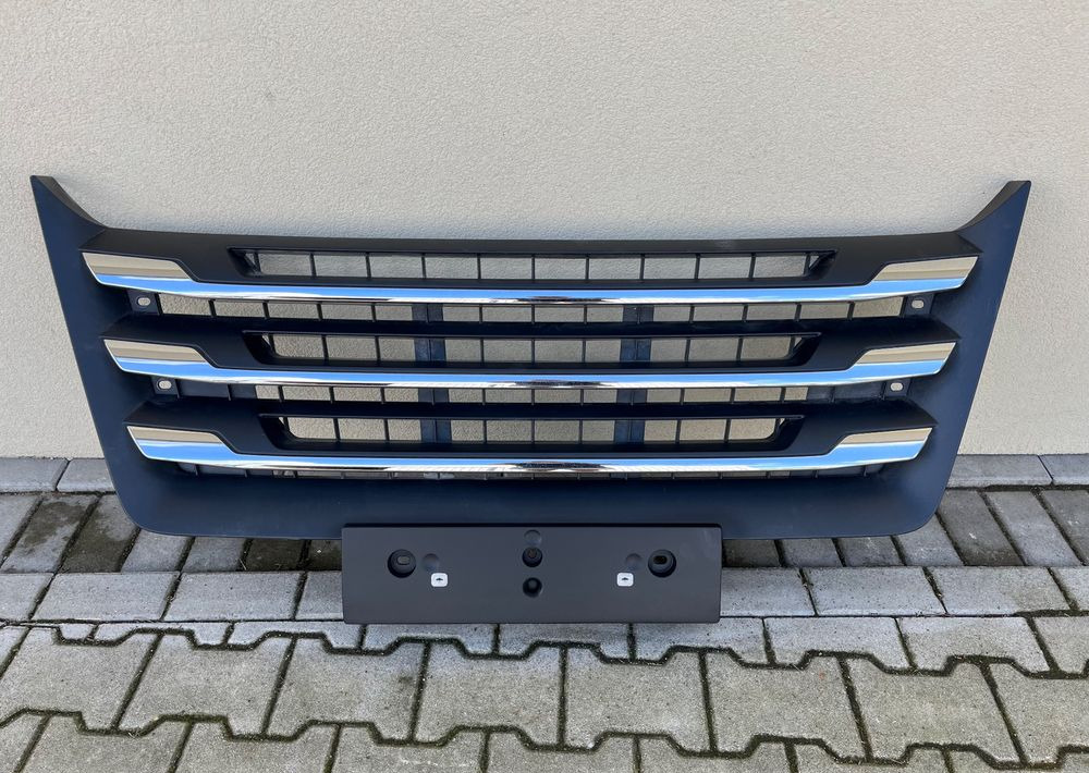 Grill MAN TG3 TGX nowy model chrom atrapa gril - Parrilla para Camión: foto 1 Grill MAN TG3 TGX nowy model chrom atrapa gril - Parrilla para Camión: foto 1