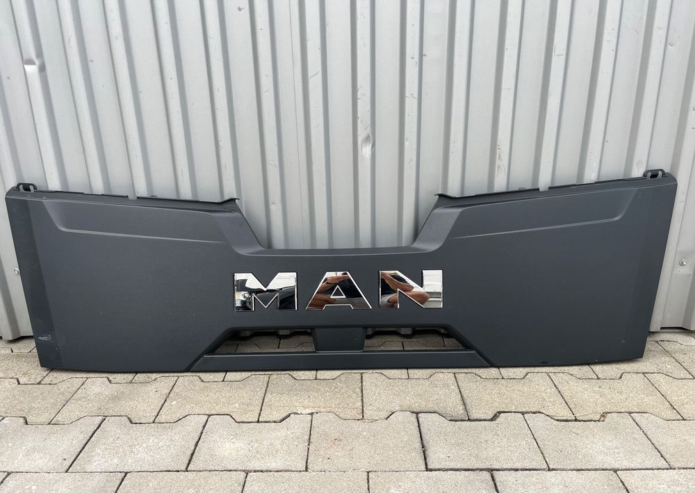 Grill MAN TGS TG3 nowy model atrapa gril - Carrocería y exterior para Camión: foto 1 Grill MAN TGS TG3 nowy model atrapa gril - Carrocería y exterior para Camión: foto 1