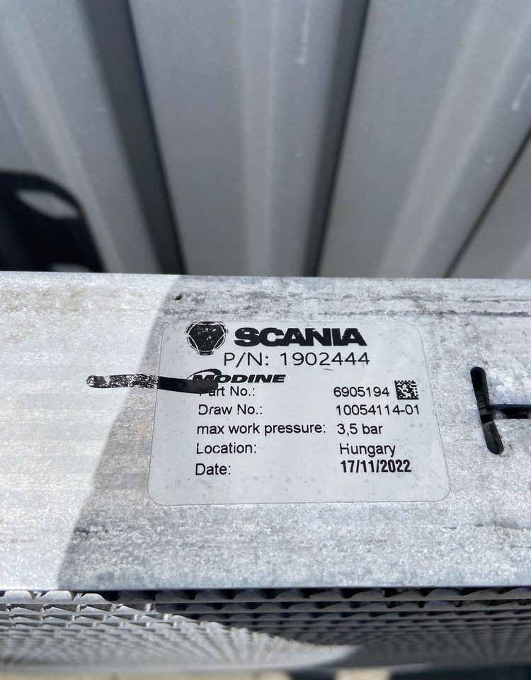 Intercooler Scania G euro 6 chłodnica powietrza 1902444 - Intercooler para Camión: foto 3 Intercooler Scania G euro 6 chłodnica powietrza 1902444 - Intercooler para Camión: foto 3