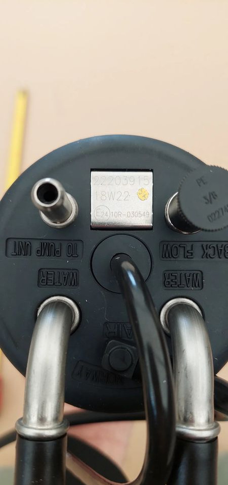 RENAULT GAMA T SMOK CZUJNIK POZIOMU ADBLUE NOWY - Sensor para Coche: foto 2 RENAULT GAMA T SMOK CZUJNIK POZIOMU ADBLUE NOWY - Sensor para Coche: foto 2