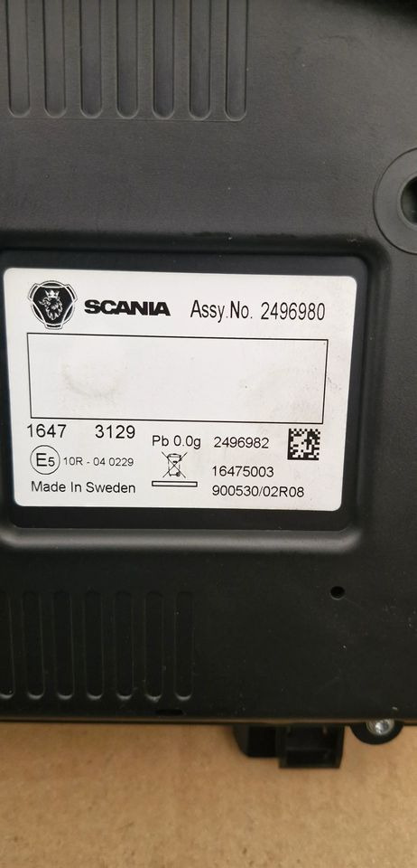 SCANIA R S LICZNIK ZEGARY 2717543 2496980 - Cabina e interior: foto 4 SCANIA R S LICZNIK ZEGARY 2717543 2496980 - Cabina e interior: foto 4