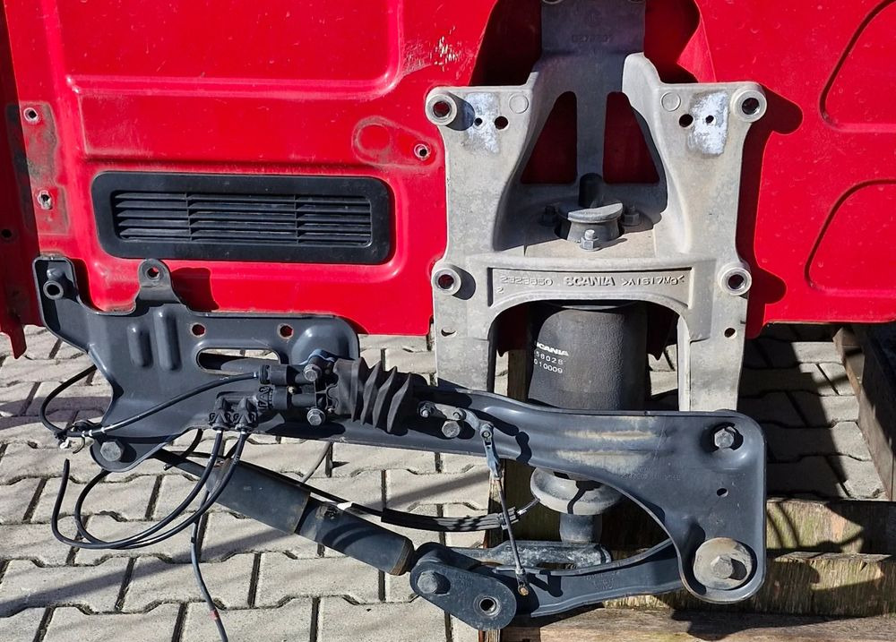 SCANIA S NGT ZAWIESZENIE KABINY TYŁ L/P - Suspensión: foto 1 SCANIA S NGT ZAWIESZENIE KABINY TYŁ L/P - Suspensión: foto 1