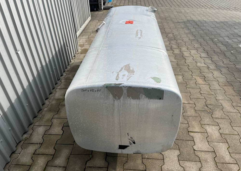 Zbiornik paliwa DAF XF CF 690 litrów bak - Depósito de combustible para Camión: foto 4 Zbiornik paliwa DAF XF CF 690 litrów bak - Depósito de combustible para Camión: foto 4