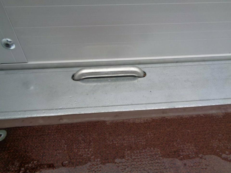 Böckmann HL-AL 5121/35 F ECO Hochlader PKW-Anhänger 3,5t - Remolque plataforma/ Caja abierta: foto 5 Böckmann HL-AL 5121/35 F ECO Hochlader PKW-Anhänger 3,5t - Remolque plataforma/ Caja abierta: foto 5