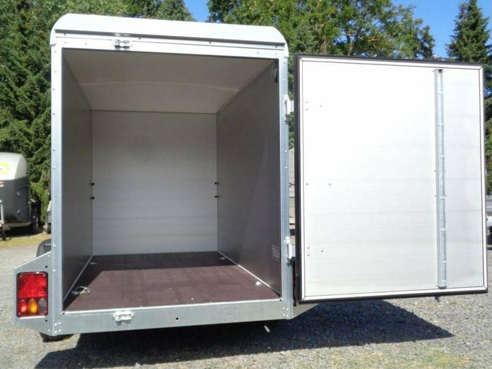 Remolque de coche Böckmann PKW Anhänger, Alu-Koffer 100 km/h: foto 9 Remolque de coche Böckmann PKW Anhänger, Alu-Koffer 100 km/h: foto 9