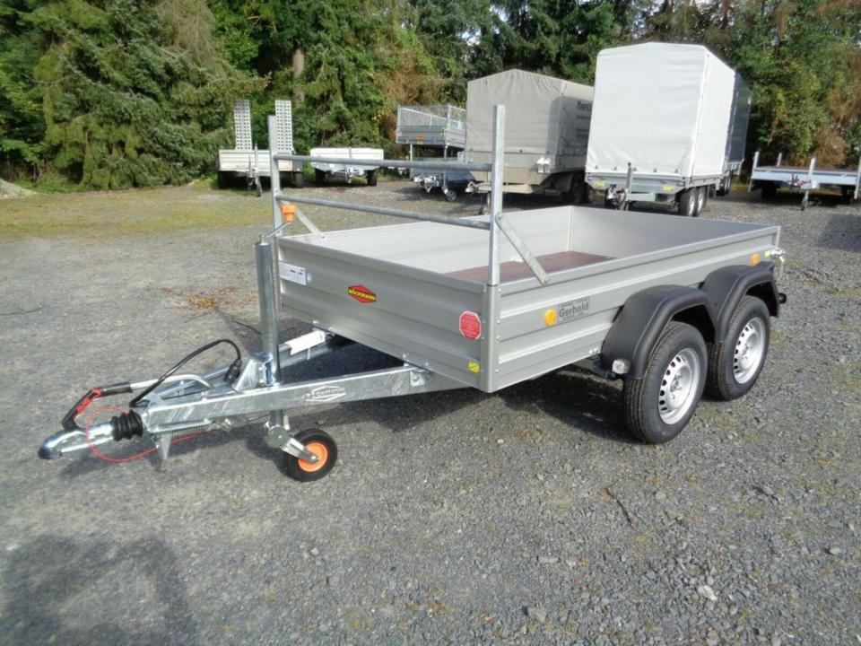 Böckmann PKW-Anhänger Tieflader - Tandem 2,0 t - Remolque plataforma/ Caja abierta: foto 1 Böckmann PKW-Anhänger Tieflader - Tandem 2,0 t - Remolque plataforma/ Caja abierta: foto 1