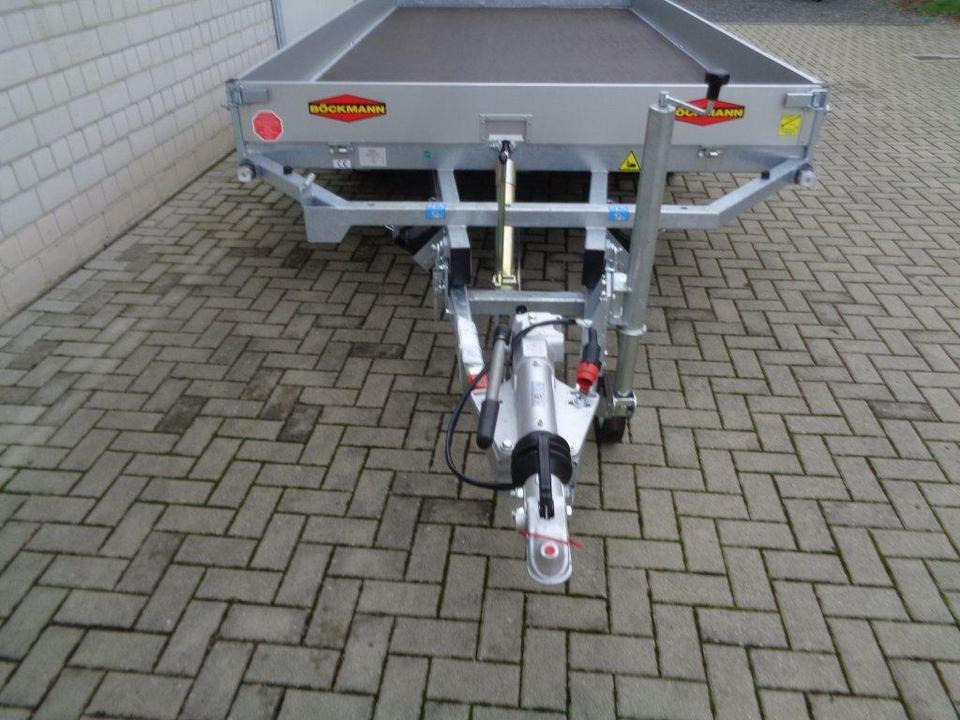 Böckmann PKW-Anhänger, Universaltransporter 3,5 to. - Remolque plataforma/ Caja abierta: foto 4 Böckmann PKW-Anhänger, Universaltransporter 3,5 to. - Remolque plataforma/ Caja abierta: foto 4