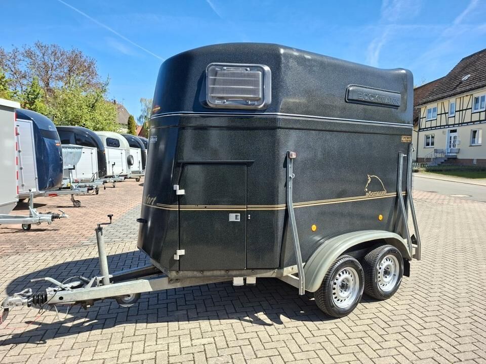 Böckmann, Pferdeanhänger Comfort Sattelkammer 100 km/h - Remolque para caballos: foto 5 Böckmann, Pferdeanhänger Comfort Sattelkammer 100 km/h - Remolque para caballos: foto 5