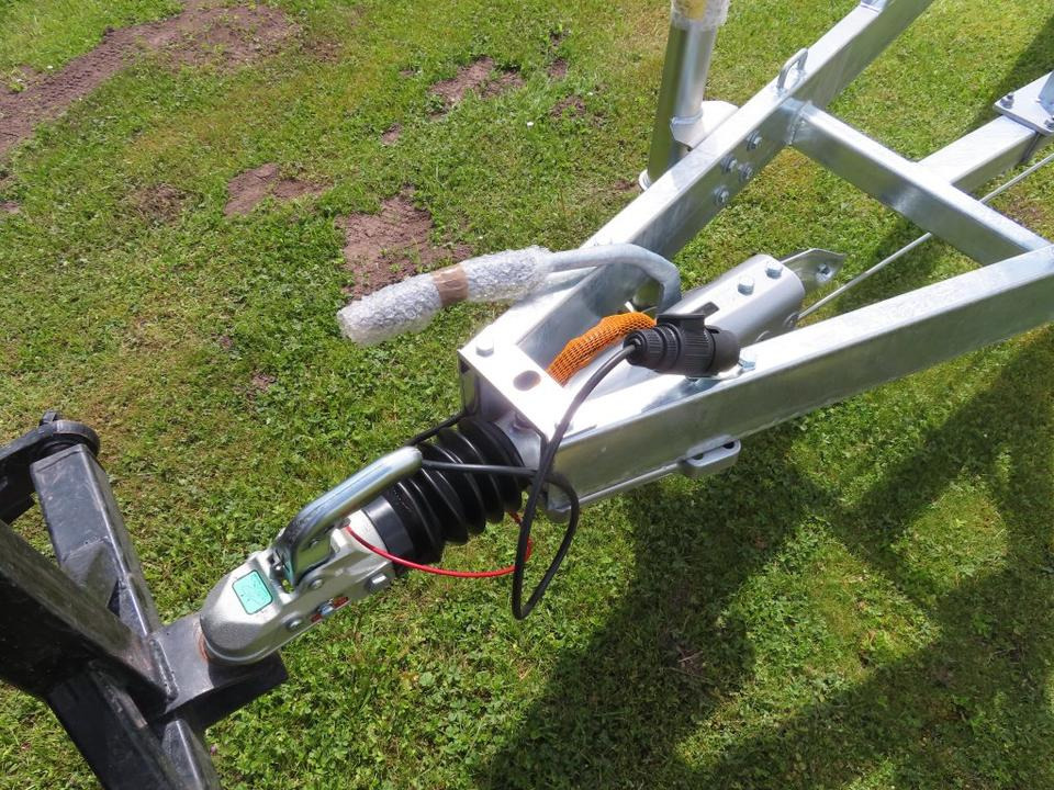 Remolque para barco Böckmann TPV, PKW Anhänger, Bootstrailer, 3,5 to. Winde, 100 km/h: foto 14 Remolque para barco Böckmann TPV, PKW Anhänger, Bootstrailer, 3,5 to. Winde, 100 km/h: foto 14