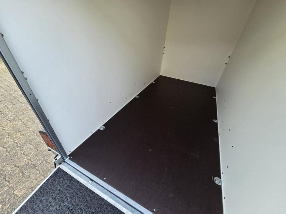 Caja cerrada remolque Kofferanhänger PKW-Anhänger Böckmann KT 3015/27 MF Rampe/Tür 2,7t: foto 6 Caja cerrada remolque Kofferanhänger PKW-Anhänger Böckmann KT 3015/27 MF Rampe/Tür 2,7t: foto 6