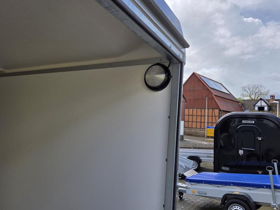 Caja cerrada remolque Kofferanhänger PKW-Anhänger Böckmann KT 3015/27 MF Rampe/Tür 2,7t: foto 8 Caja cerrada remolque Kofferanhänger PKW-Anhänger Böckmann KT 3015/27 MF Rampe/Tür 2,7t: foto 8