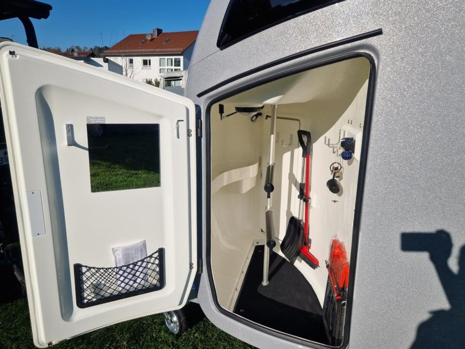 Remolque para caballos Pferdeanhänger Böckmann, Master, WCF, Aluräder, Sattelk.100 Km: foto 14 Remolque para caballos Pferdeanhänger Böckmann, Master, WCF, Aluräder, Sattelk.100 Km: foto 14