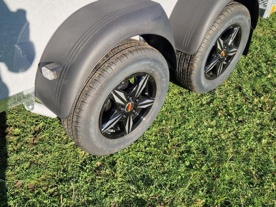 Remolque para caballos Pferdeanhänger Böckmann, Master, WCF, Aluräder, Sattelk.100 Km: foto 12 Remolque para caballos Pferdeanhänger Böckmann, Master, WCF, Aluräder, Sattelk.100 Km: foto 12