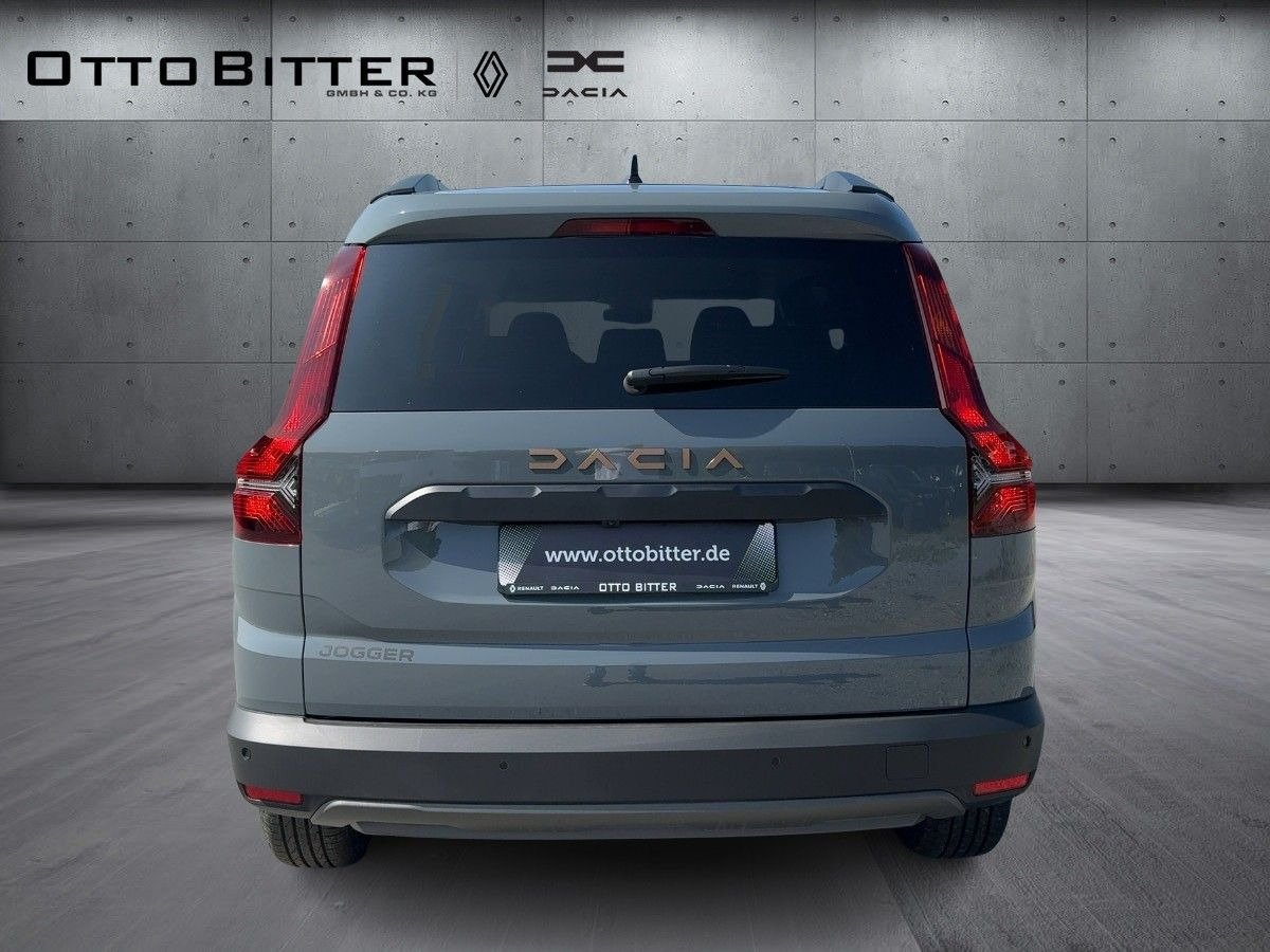 Dacia Jogger Extreme TCe110 5-Sitzer CITY-PAKET - Coche: foto 3 Dacia Jogger Extreme TCe110 5-Sitzer CITY-PAKET - Coche: foto 3
