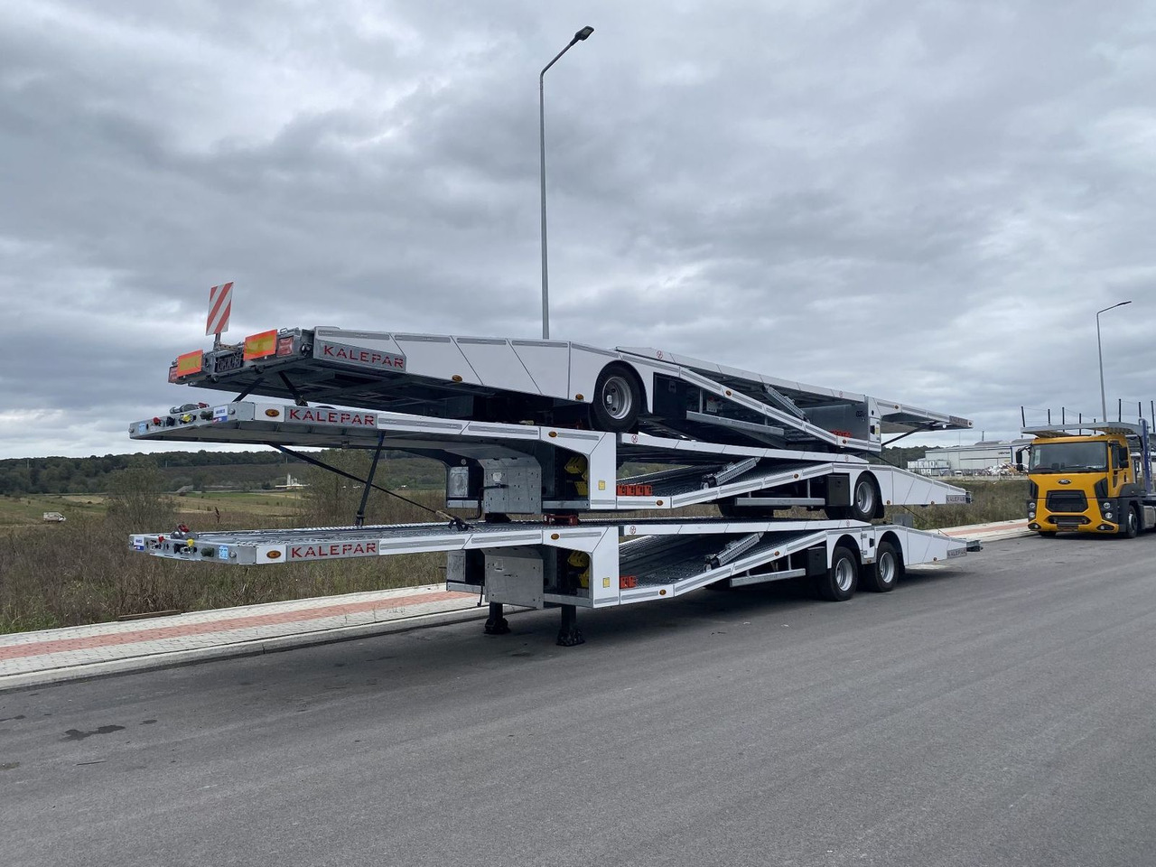 KALEPAR KLP119V4 4er-Autotransporter 1xAchse VDI - Portavehículos semirremolque: foto 4 KALEPAR KLP119V4 4er-Autotransporter 1xAchse VDI - Portavehículos semirremolque: foto 4