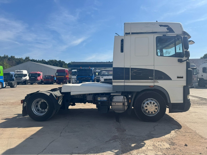 DAF 105 XF 460 Space Cab (GOOD CONDITION / BON ETAT) - Cabeza tractora: foto 4 DAF 105 XF 460 Space Cab (GOOD CONDITION / BON ETAT) - Cabeza tractora: foto 4