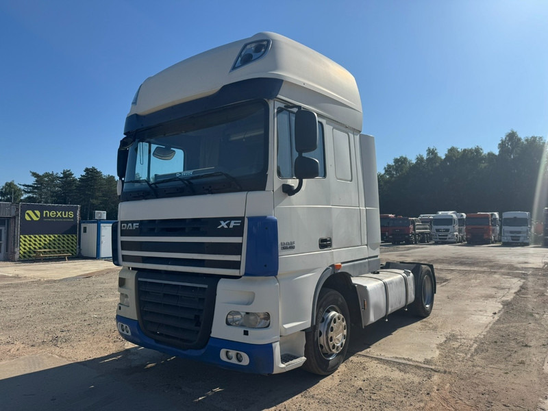 DAF 105 XF 460 Super Space Cab (GOOD CONDITION / BON ETAT) - Cabeza tractora: foto 1 DAF 105 XF 460 Super Space Cab (GOOD CONDITION / BON ETAT) - Cabeza tractora: foto 1
