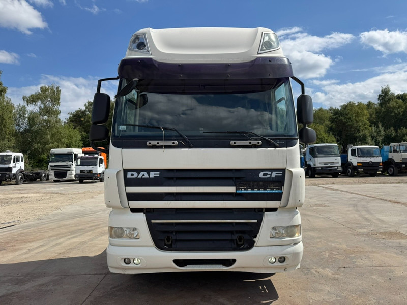 DAF 85 CF 460 Space Cab (PERFECT CONDITION / PARFAIT ETAT) - Cabeza tractora: foto 2 DAF 85 CF 460 Space Cab (PERFECT CONDITION / PARFAIT ETAT) - Cabeza tractora: foto 2