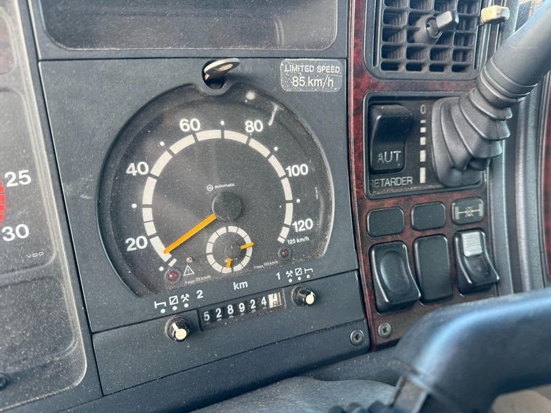 Leasing financiero de Scania 124 - 420 Topline (MANUAL GEARBOX / BOITE MANUELLE) leasing Scania 124 - 420 Topline (MANUAL GEARBOX / BOITE MANUELLE): foto 11 Leasing financiero de Scania 124 - 420 Topline (MANUAL GEARBOX / BOITE MANUELLE) leasing Scania 124 - 420 Topline (MANUAL GEARBOX / BOITE MANUELLE): foto 11