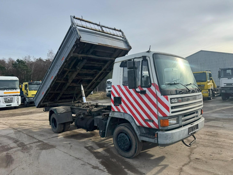 DAF 45 ATI 150 (STEEL SUSPENSION / MANUAL PUMP / MANUAL GEARBOX / GOOD CONDITION) - Volquete camión: foto 3 DAF 45 ATI 150 (STEEL SUSPENSION / MANUAL PUMP / MANUAL GEARBOX / GOOD CONDITION) - Volquete camión: foto 3
