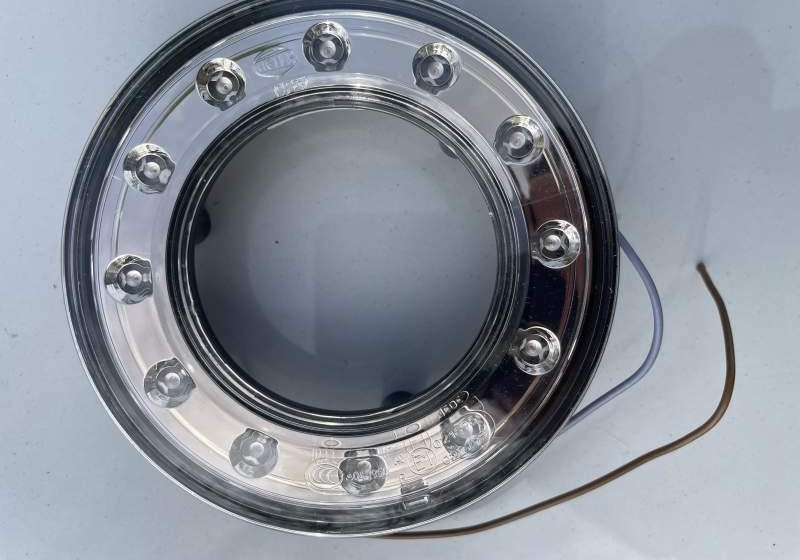 Scania New Century - Luz trasera para Camión: foto 1 Scania New Century - Luz trasera para Camión: foto 1