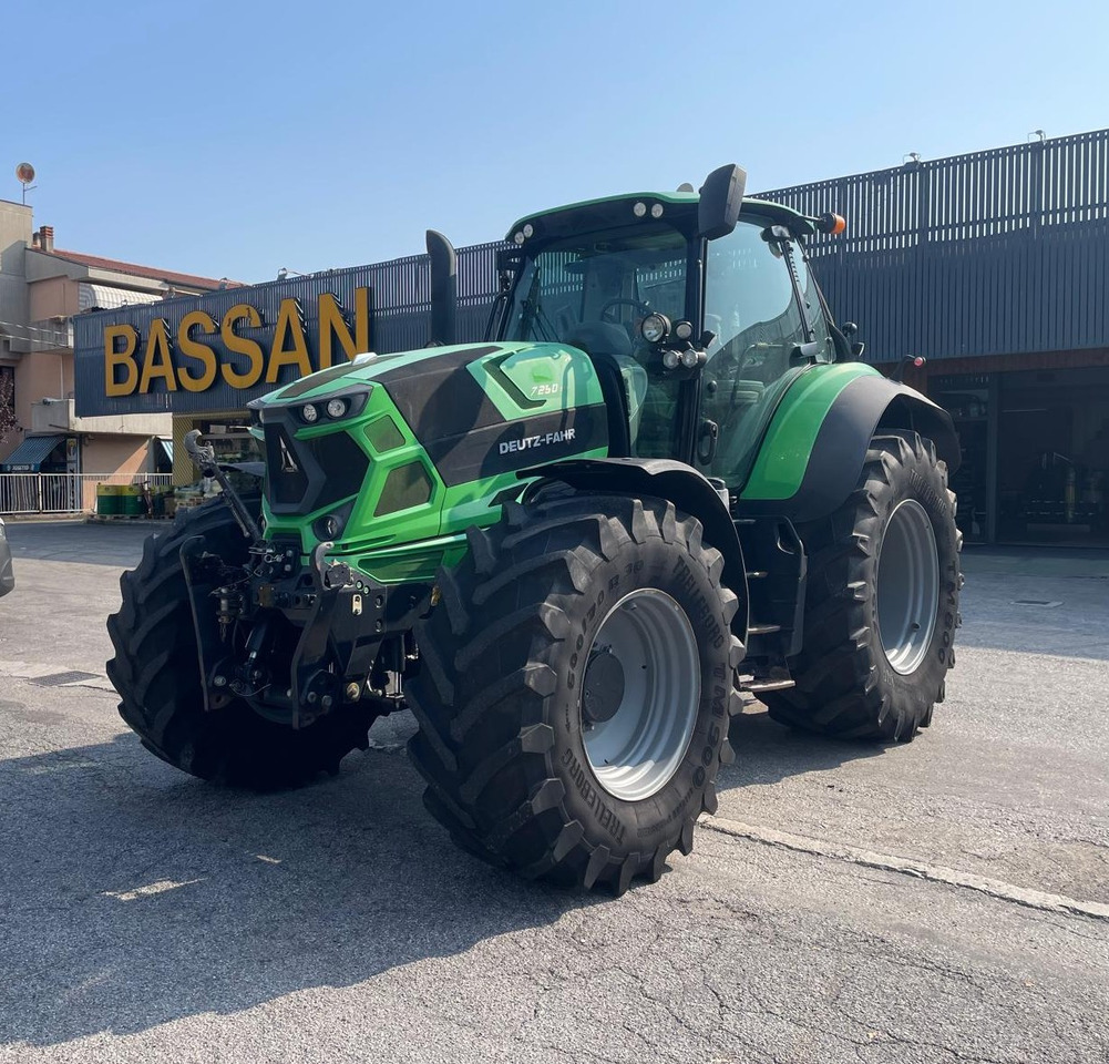 DEUTZ-FAHR AGROTRON 7250 TTV - Tractor: foto 1 DEUTZ-FAHR AGROTRON 7250 TTV - Tractor: foto 1