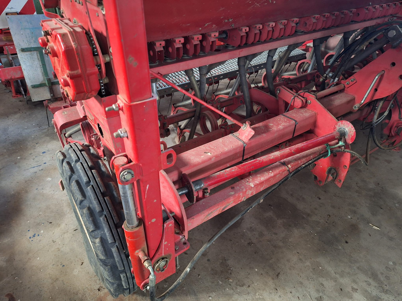 GASPARDO SEMINATRICE S300 - Combinado de siembra: foto 3 GASPARDO SEMINATRICE S300 - Combinado de siembra: foto 3